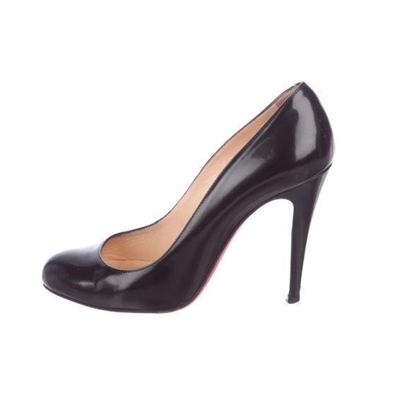 Christian Louboutin round-toe pumps - Picture 2 of 8